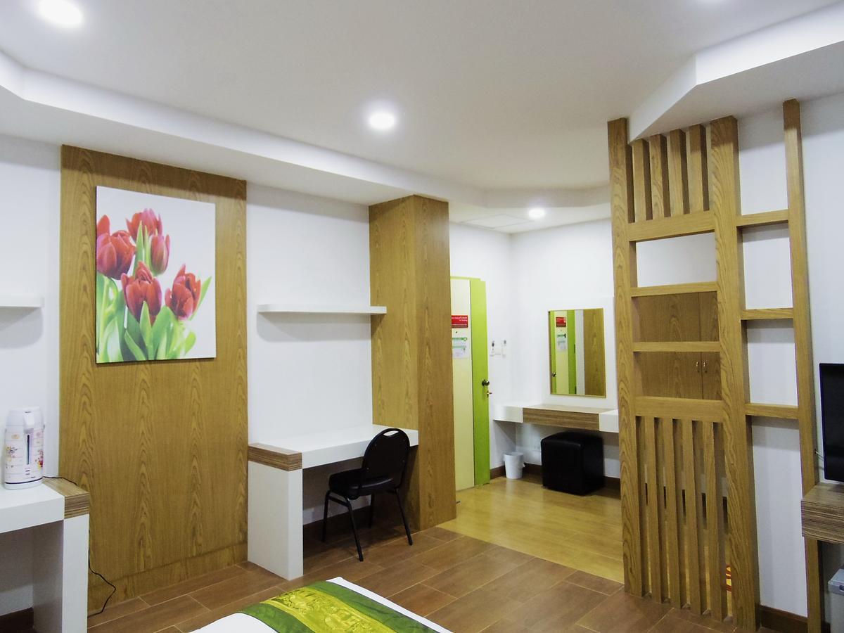 The Sr Residence Lampang Dış mekan fotoğraf